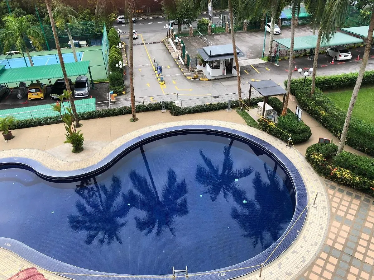 Beach Resort 19 Home Stay Sri Sayang Apartment Batu Ferringhi 3Bedroom 马来西亚